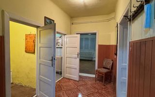 Casa de vanzare zona Velenta - Poză 1