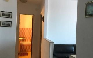 BRASADAS vinde ap 3 cam etaj 3/4 Carpati. - Poză 3