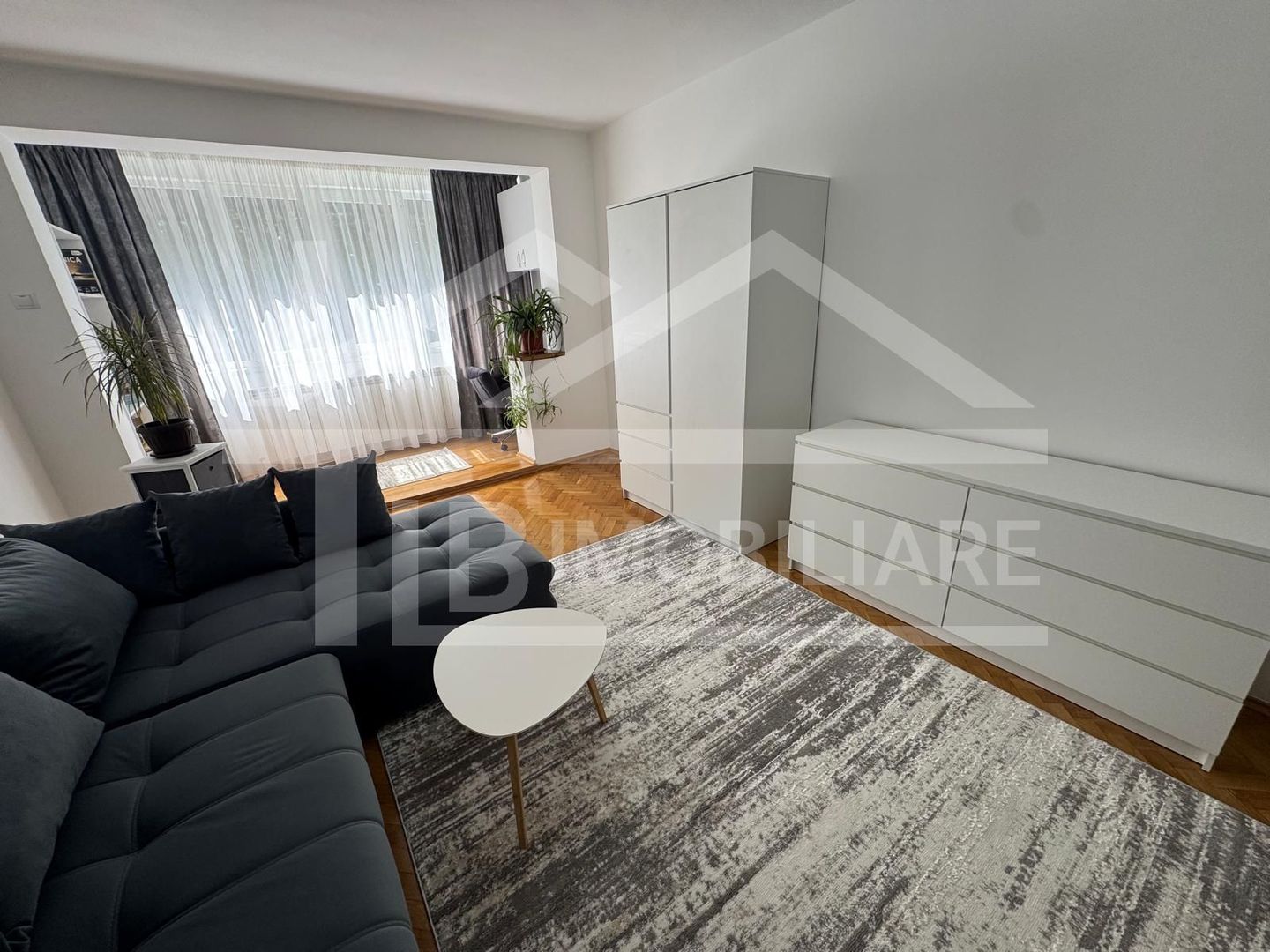 Apartament cu 2 camere, 70mp, Zona Aleea Carpati - Poză 2
