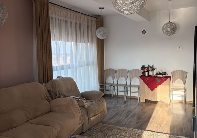 Apartament 2 camere zona Tomis Plus - Decomandat - Parcare - Ocazie - Poză 4