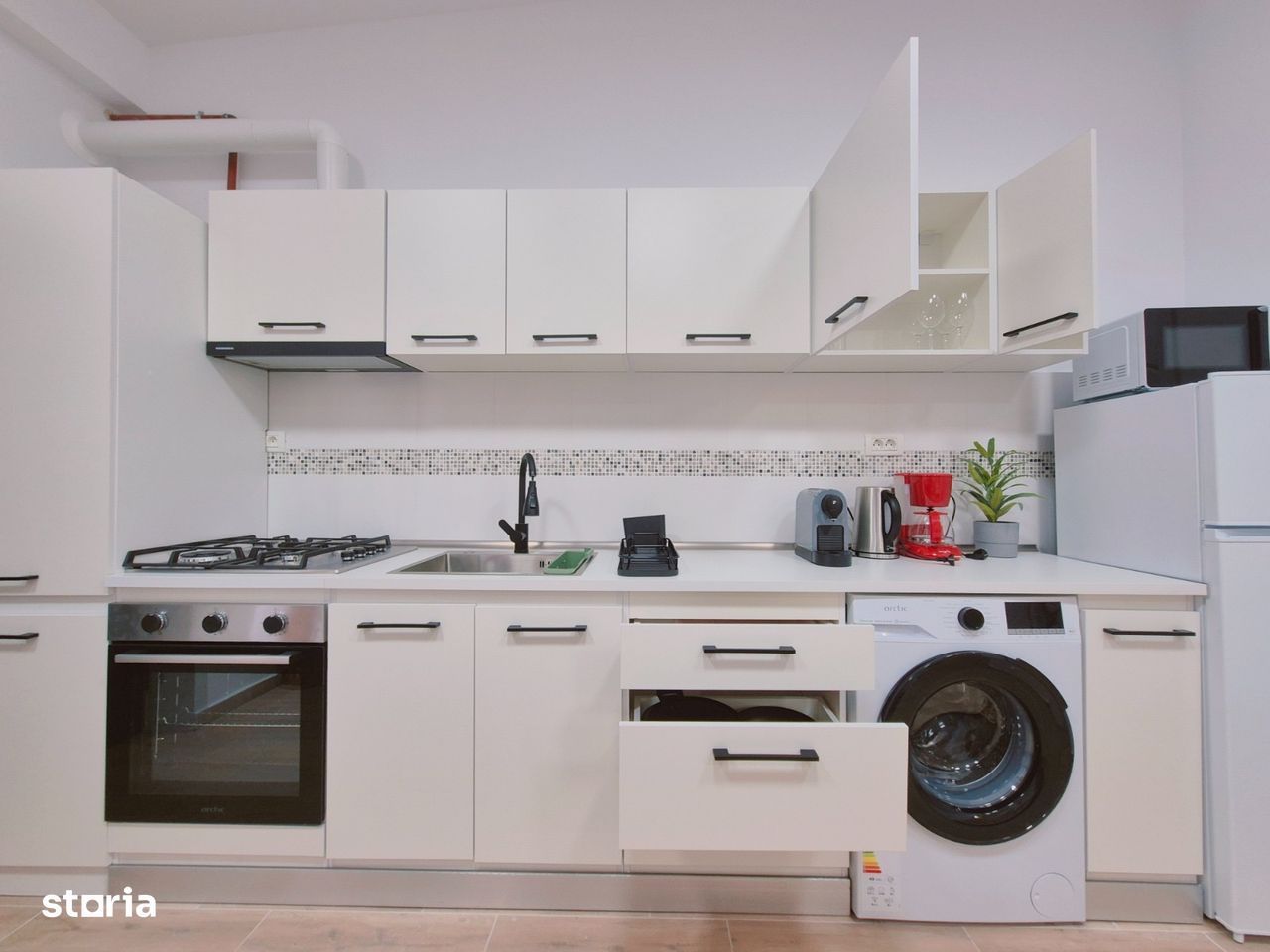 Ultracentral Unirii garsonieră 33mp - Poză 9