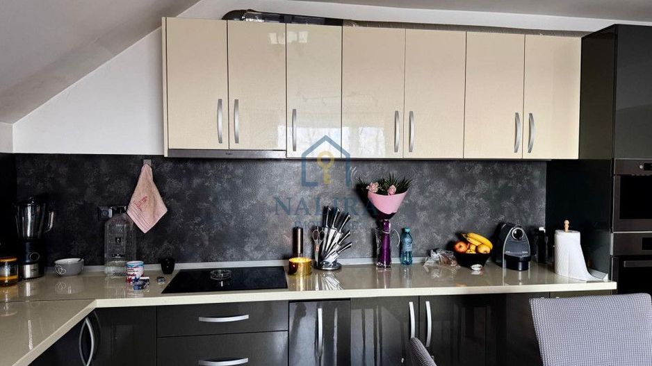 Apartament spatios de vanzare 3 camere Victoriei - Poză 5