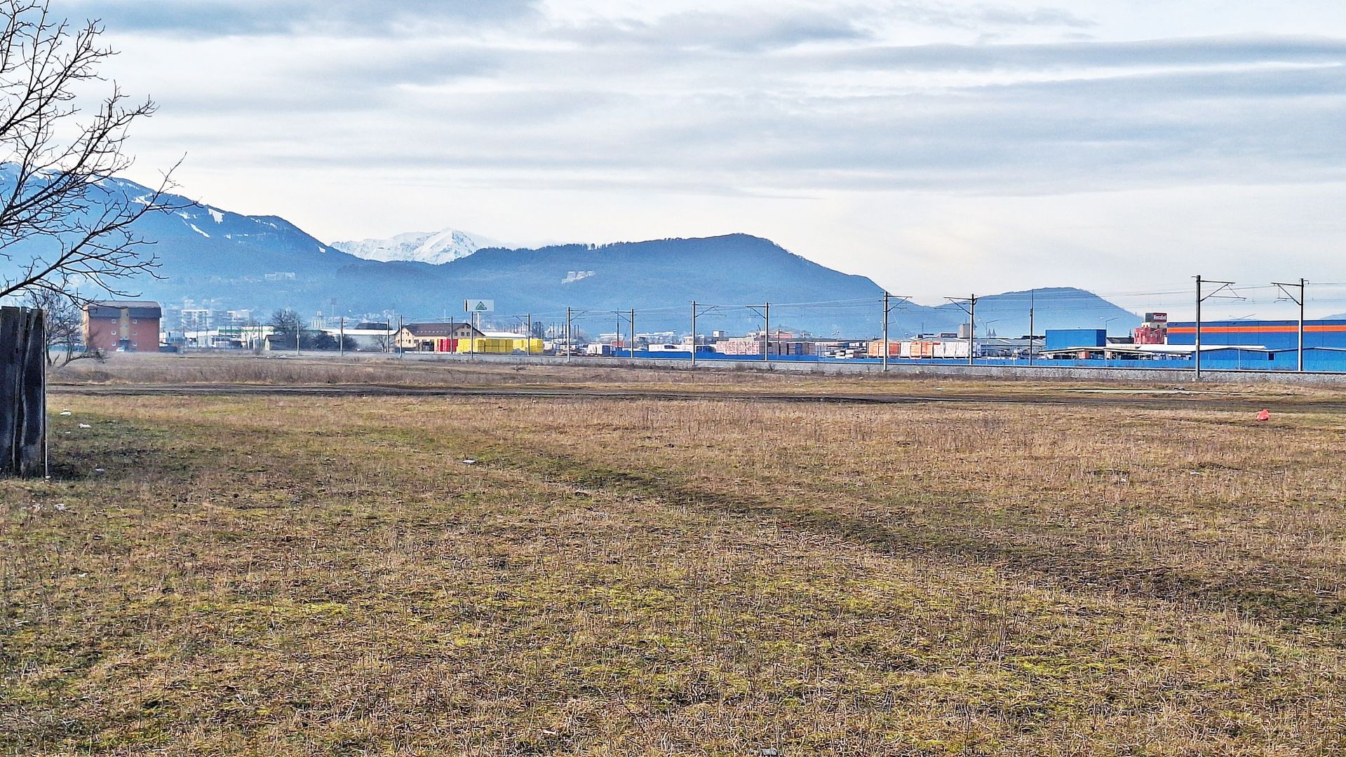 Tractorul, str.N.Labis, 1000mp, 80 euro/mp - Poză 1