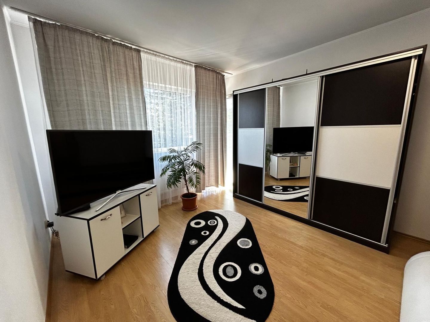 Casa individuala Aviației - Poză 3