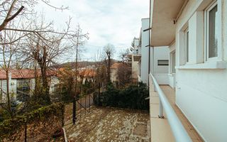 Ultracentral, apartament in casa, pretabil locuit si/sau birouri - Poză 20