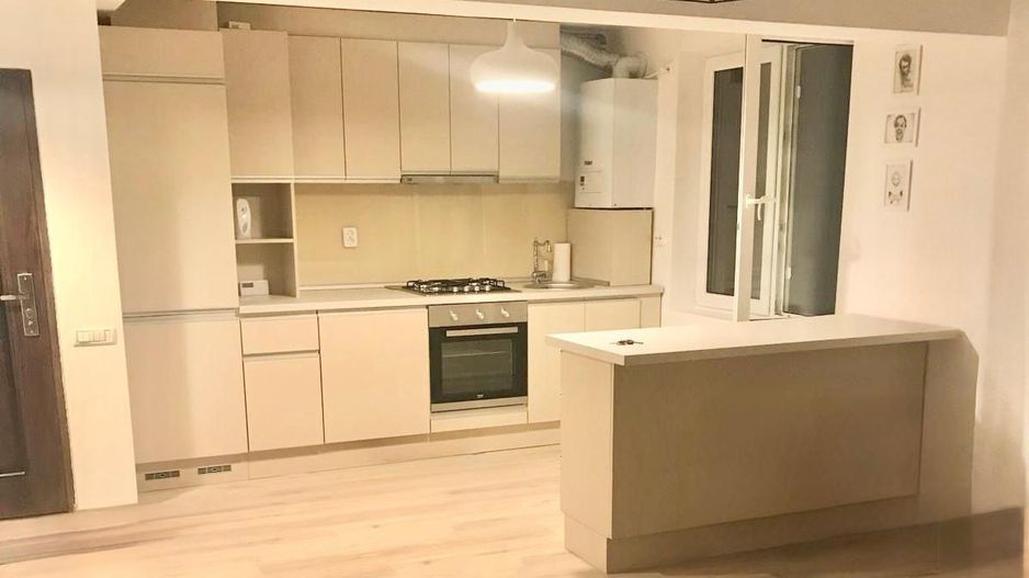 Apartament cu 2 camere de închiriat – Zona Centrală - Poză 3