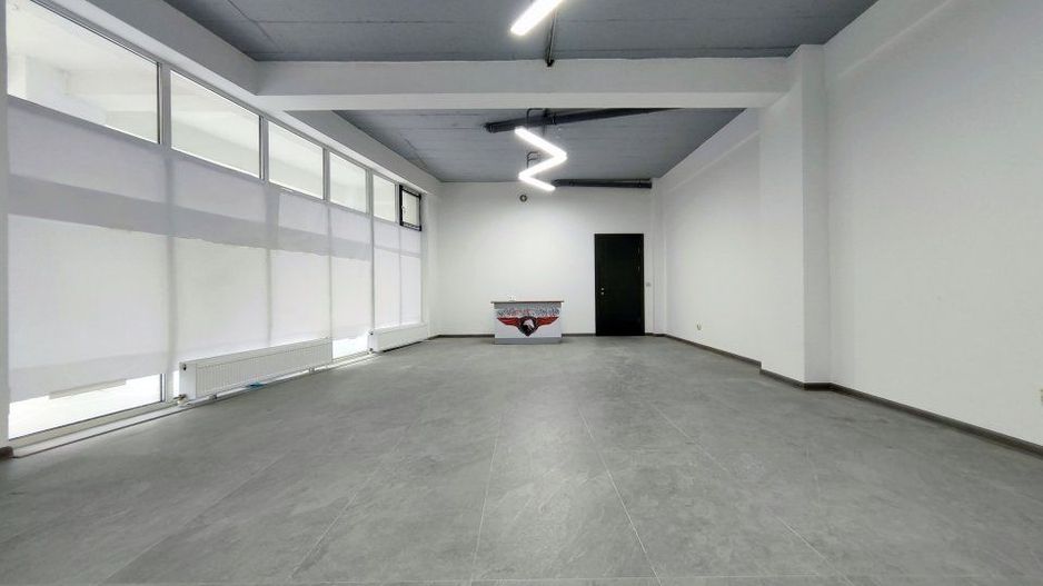 Spatiu comercial Dambu Rotund | Cladire Noua | Parcare - Poză 4