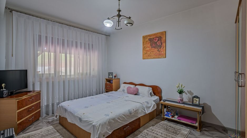 Vilă cu 500 mp teren, aproape de ISB/ICHB - Poză 18