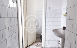 Spatiu comercial cu 15 camere de inchiriat in zona Decebal Oradea - Poză 8