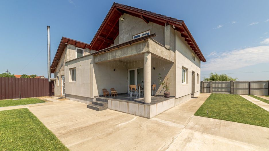 Nou! Casă frumoasă în Sâmbăteni - Poză 19