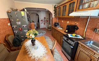 Apartament 2 camere, decomandat  - Cugir - Poză 5