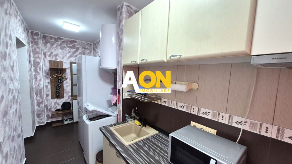 Apartament 3 Camere, Et.6, Semidecomandat, 42 mp, Zona Cetate - Poză 4