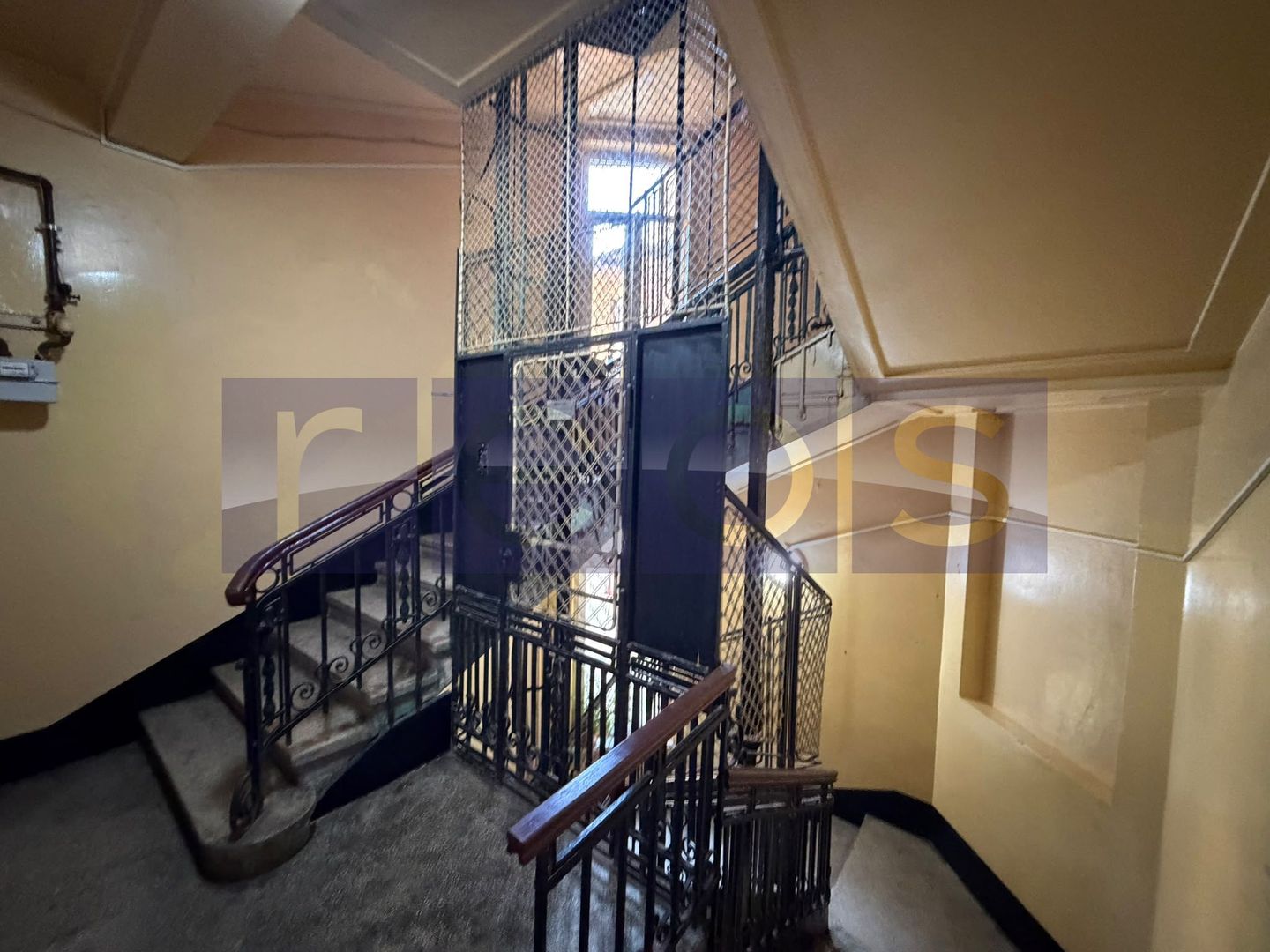 APARTAMENT DEOSEBIT CU 3 CAMERE IN VILA INTERBELICA-74MP | ARMENEASCA - Poză 18
