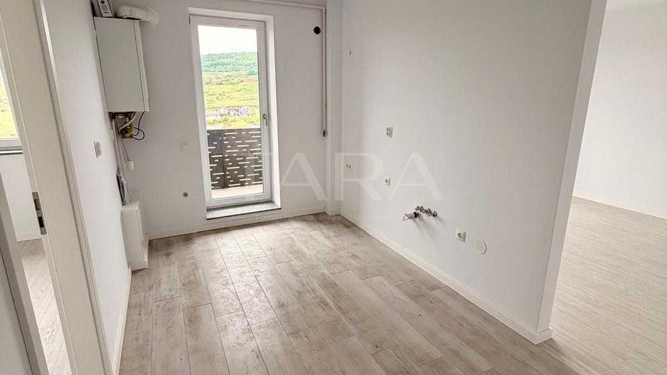 Apartament cu 3 camere, panoramă superbă, Beta Residence. - Poză 6