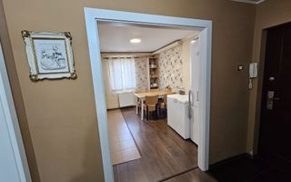 APARTAMENT 3 CAMERE LIPOVEI - Poză 3