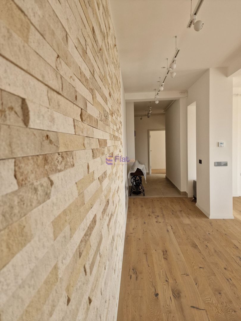 Comision 0 Penthouse 3 Camere 104 mp.  Terasa 43 mp. Tractorul - Poză 14