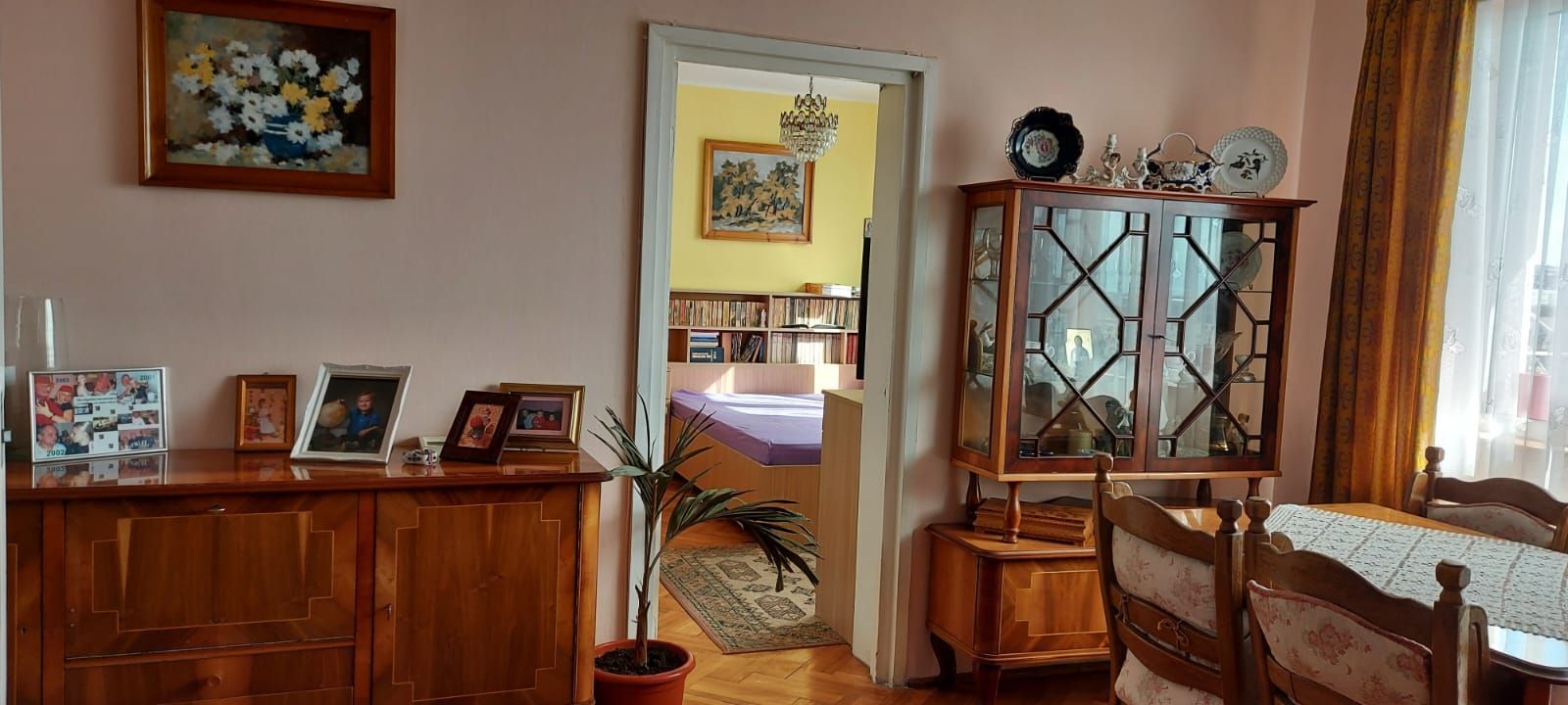 Ag EUROPA vinde ap 3 cam 90mp etaj 4 zona Closca. - Poză 3