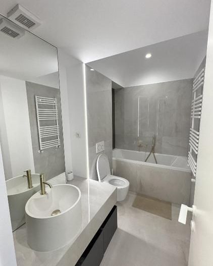 First Rental | Cortina North | 2 room apartment | Parking - Poză 6