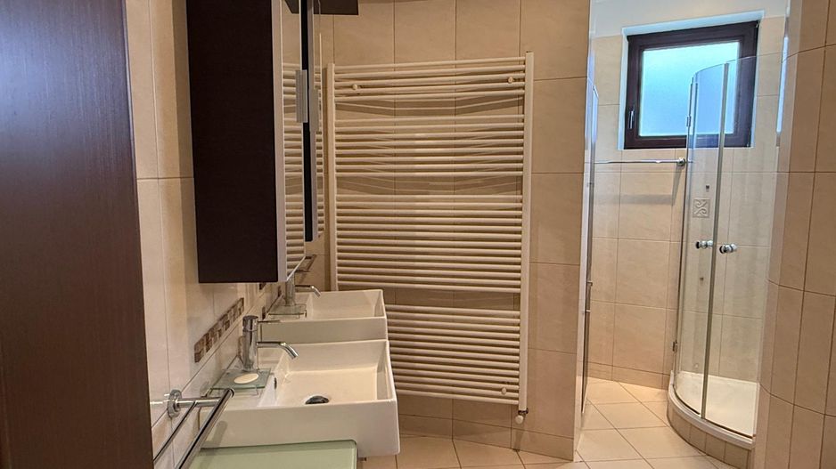 INCHIRIERE Apartament cu 4 camere in zona Nordului/Herastrau - Poză 6