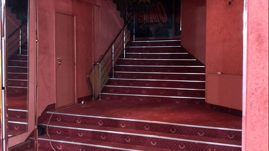 Spatiu Comercial de inchiriat - Mihalache - Poză 3