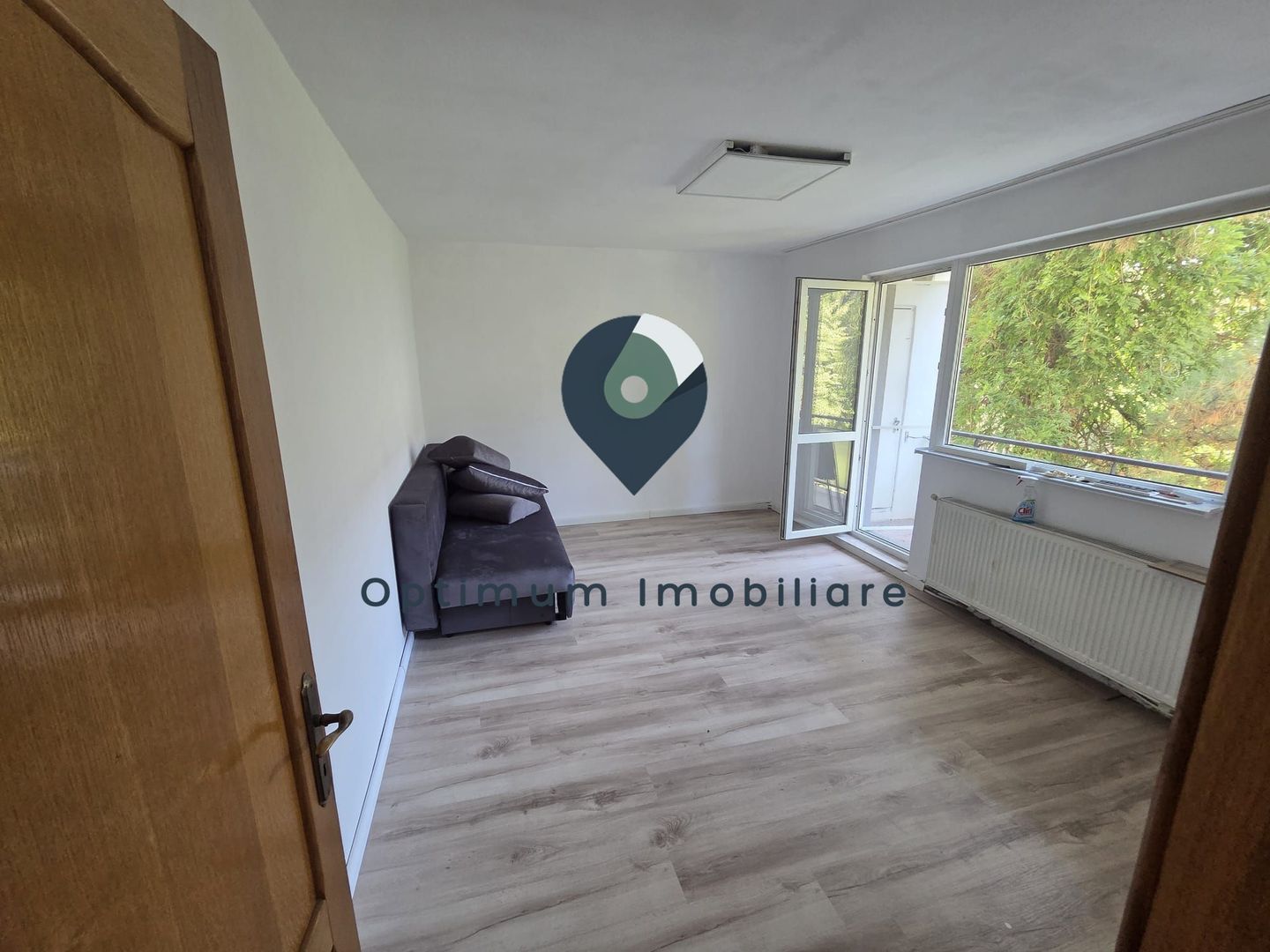 Apartament cu 4 camere in Manastur, etaj 2/4 zona Putna ! - Poză 1