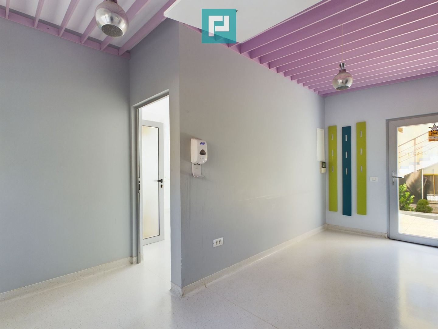 Vilă cu destinație multiplă situată ultracentral - Poză 6