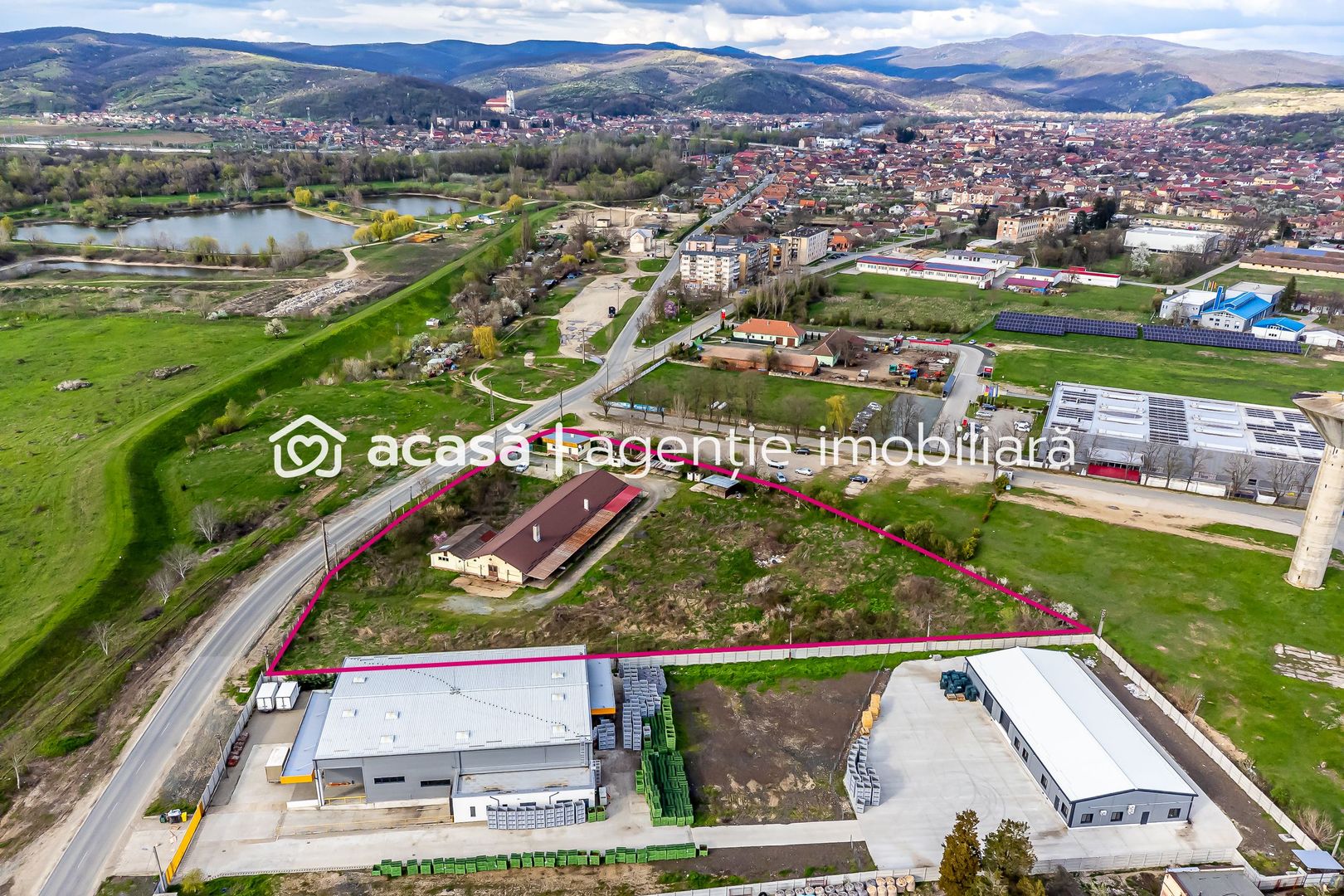 Hala industrială cu teren 10.495 mp – potențial supermarket, Lipova - Poză 1