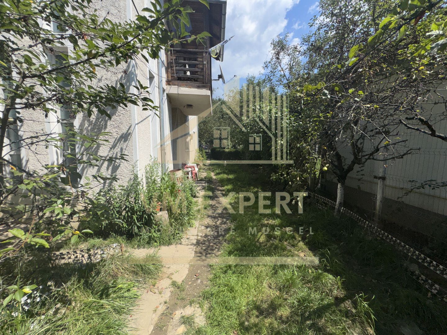 CASA 11 CAMERE TEREN 893 MP LEREȘTI ARGEȘ - Poză 35