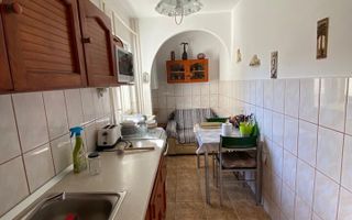 Apartament cu 1 cameră de închiriat, Calea Națională,  Școala Nr 11 - Poză 2