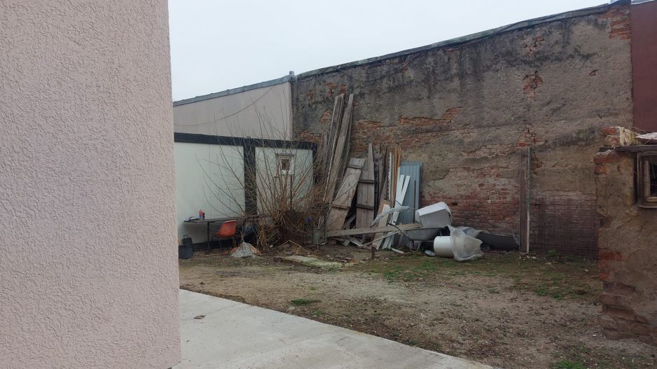 Casa/Vila 6 camere Piata Victoriei, Buzesti / An 2023 - Poză 24