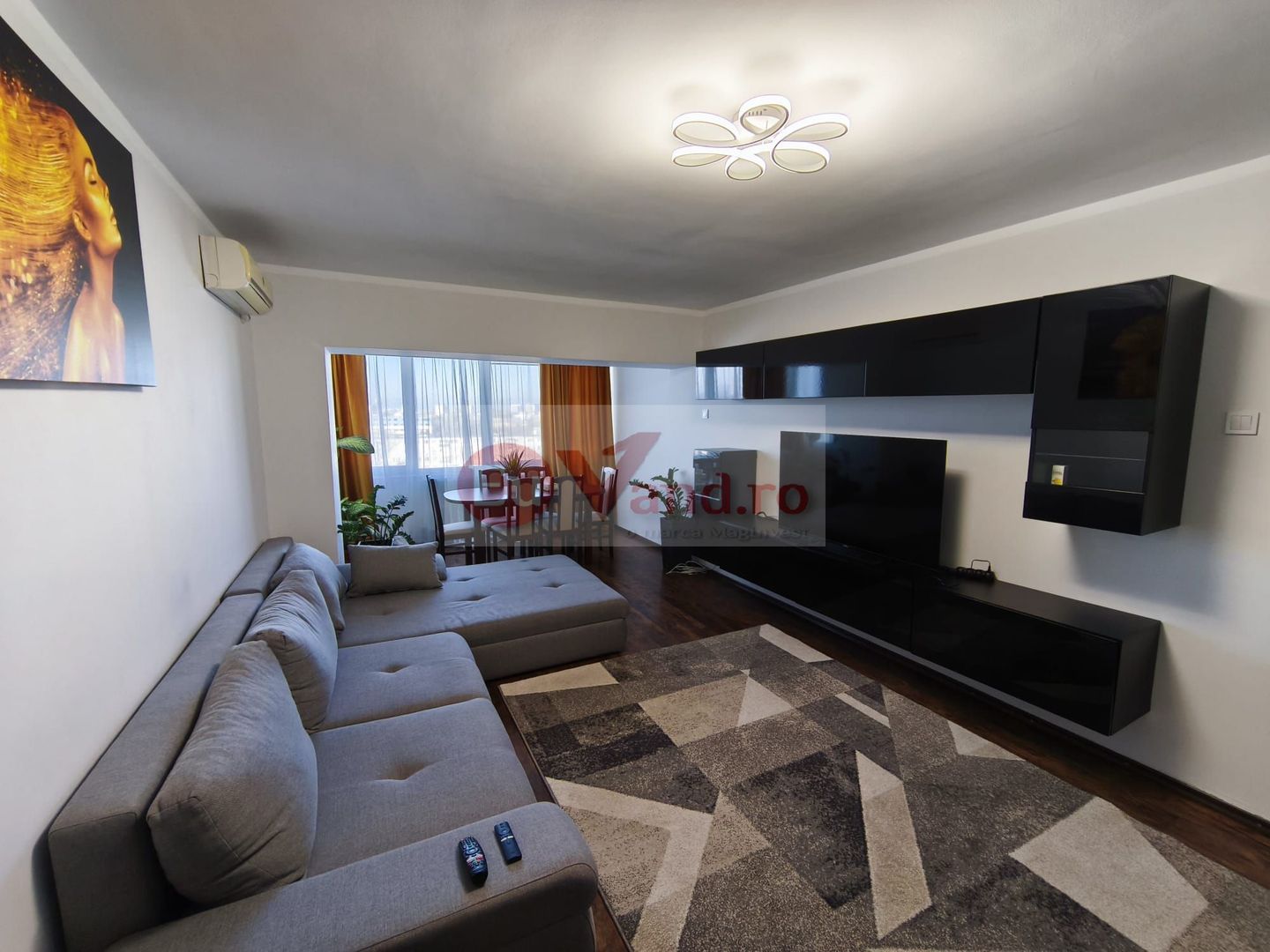 De inchiriat apartament spatios, 3 camere, pe Faleza, 850 euro - Poză 1