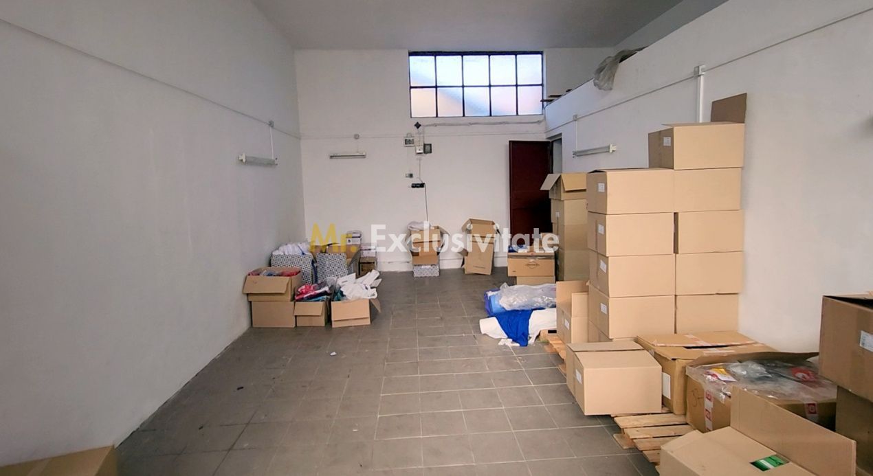 Vila 290mp + 4 spatii comerciale/chiriasi /depozitare, teren 1401 mp, acces DN1 - Poză 19