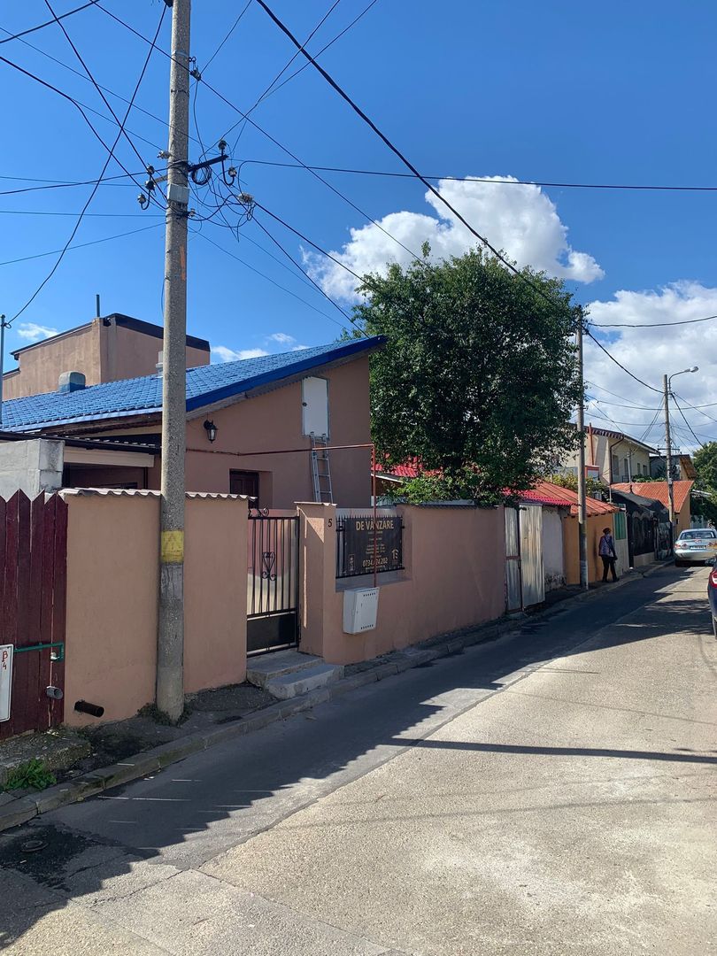 CASA cu 3 CAMERE  langa Piata Rahova, Strada Ghiocului Nr 5 - Poză 1