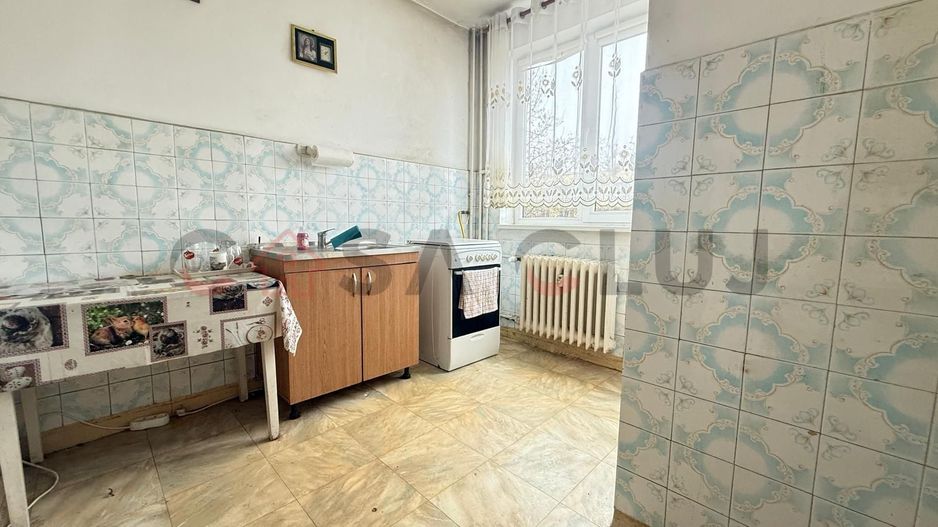 2 camere, etaj intermediar, Unirii! - Poză 1