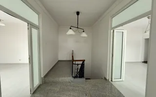 Vila spatioasa | Complet renovată | Central - Poză 22