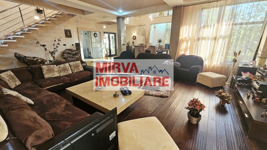 🏡 Casă deosebită – 2 unități locative, 6 dormitoare, zona Albert - Poză 14