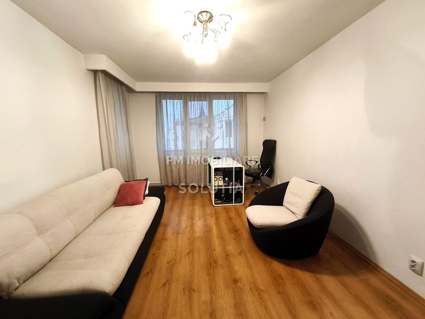 Apartament 5 camere decomandate │ zonă Ultracentrală │ strada Olteniei - Poză 1