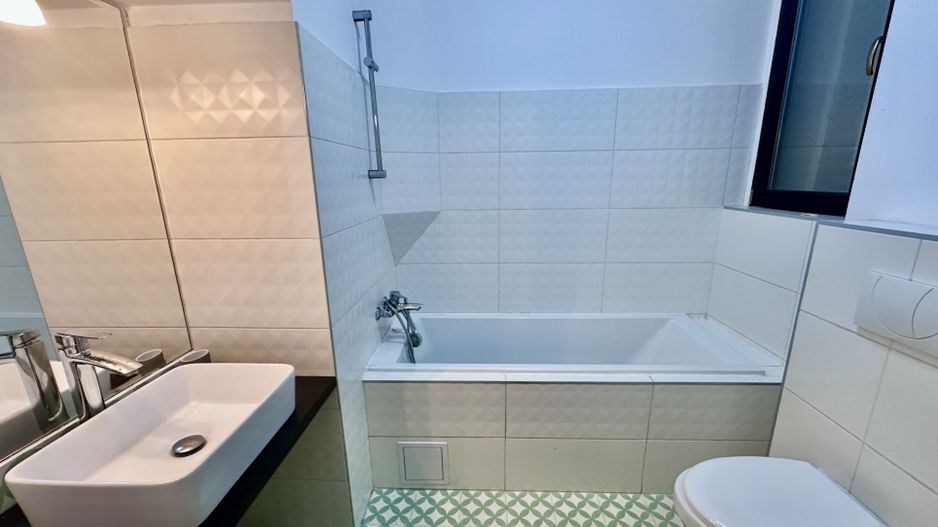 Studio boem de închiriat în zona ultracentrală a Timișoarei - Poză 8