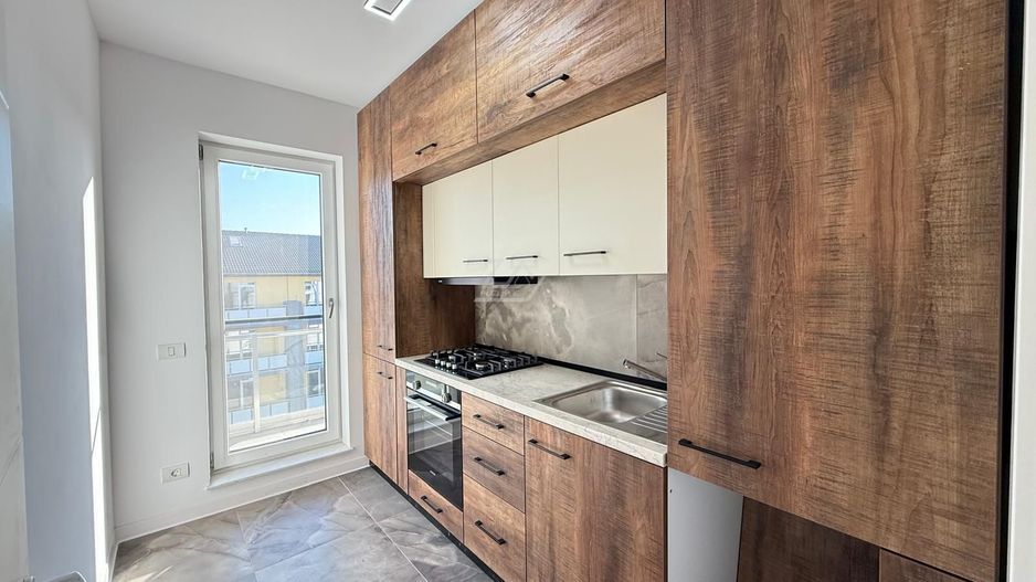 Bloc finalizat. Bucatarie inchisa. Loc de parcare. Spatiu depozitare. - Poză 4