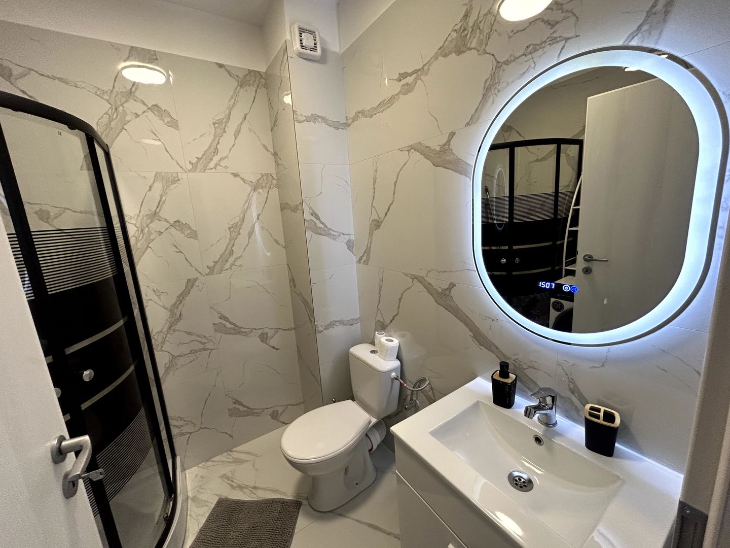 Studio Strada Orhideelor + Loc de Parcare - Poză 6