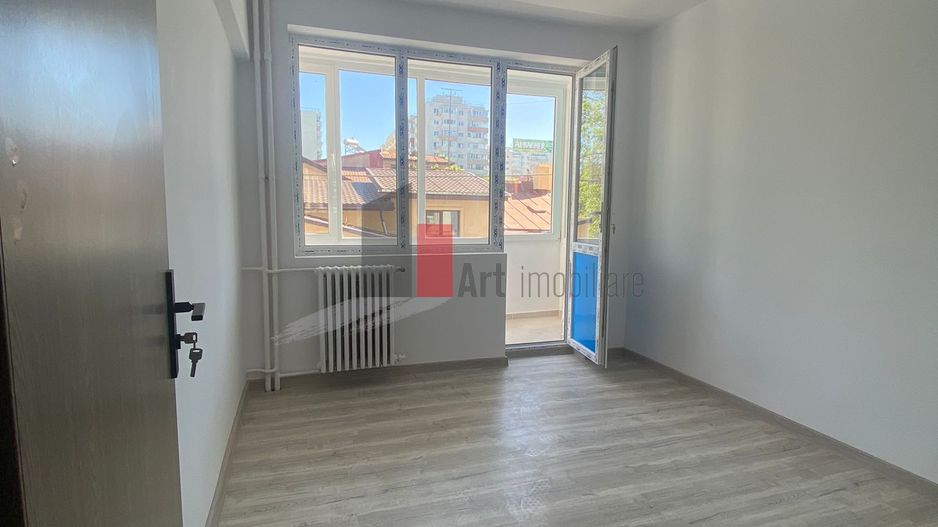 Apartament 3 camere Grivita - Poză 4