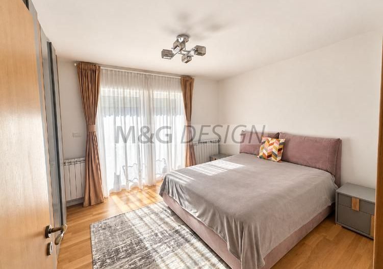 Apartament  3 camere zona Aradului  2 băi, 2 balcoane - Poză 4