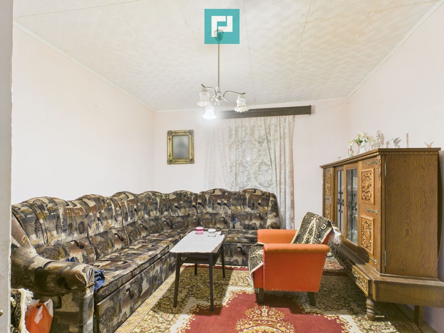 Casă  2 corpuri și 4 camere teren 1440 mp în Macea - Poză 5