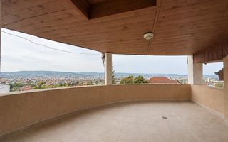 Vila spatioasa cu 15 camere de inchiriat in zona Andrei Muresanu - Poză 26