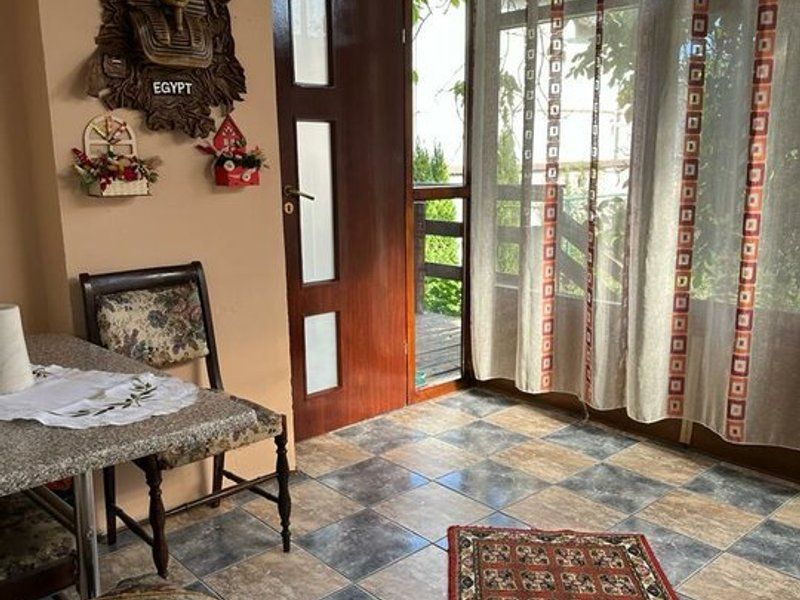 Vila D+P+1E, mobilata si utilata,  zona Spitalul militar - Poză 2