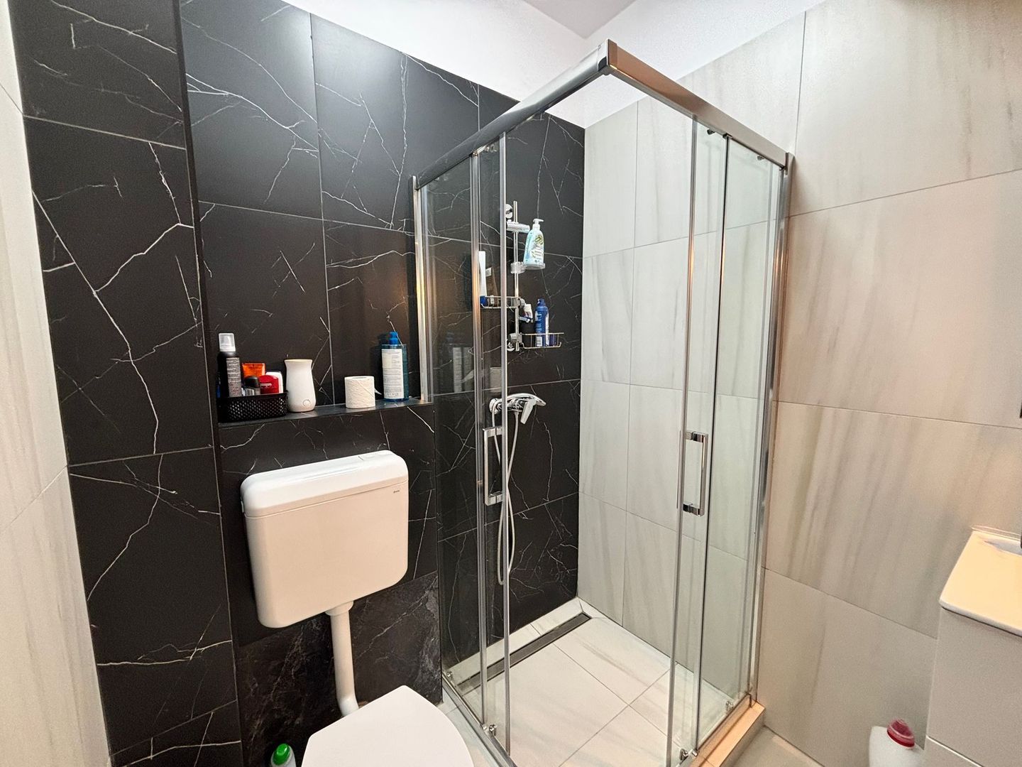 Apartament de lux 3 camere in Via Pipera - Poză 8
