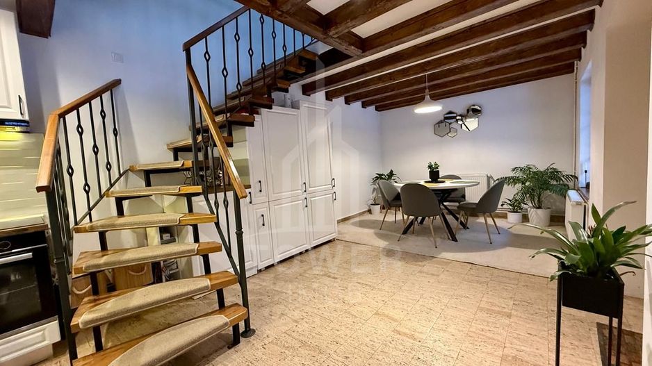 Casa - Apartament de inchiriat ultracentral - Poză 1