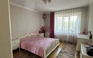 Vânzare, apartament la sol, 3 camere, strada Eugen Coca, Buiucani - Poză 2