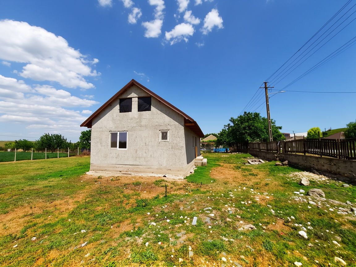 Nazarcea | Casa cu teren de 1000 mp si toate utilitatile la poarta - Poză 2