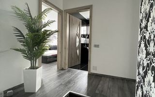 Casă / Vilă cu 4 camere de vanzare in Floresti, zona Eroilor - Poză 6